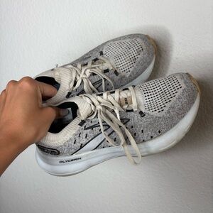 Brooks Glycerin Gray and Cream Running Shoes